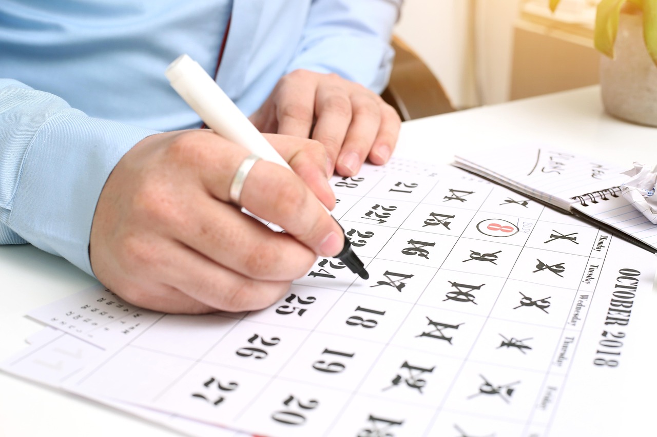writing-7702615_1280 (c) pixabay